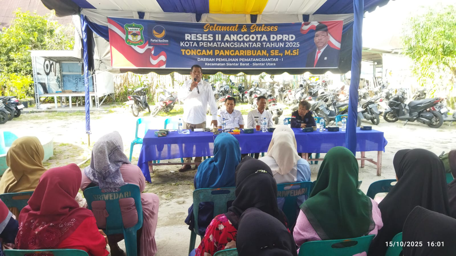 Warga Sampaikan Keluhan di Reses II DPRD Siantar, Tongam Pangaribuan Langsung Telepon Dinas Terkait