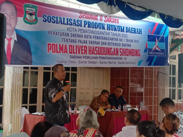 Anggota DPRD Siantar, Polma Sihombing Sosialisasi Produk Hukum Pajak Daerah