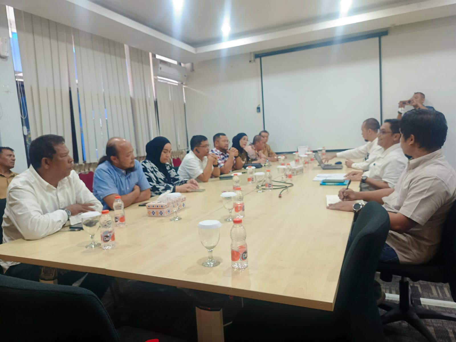 Pansus DPRD Siantar Konsultasi Mengenai Legalitas KJPP ke OJK Cabang Medan